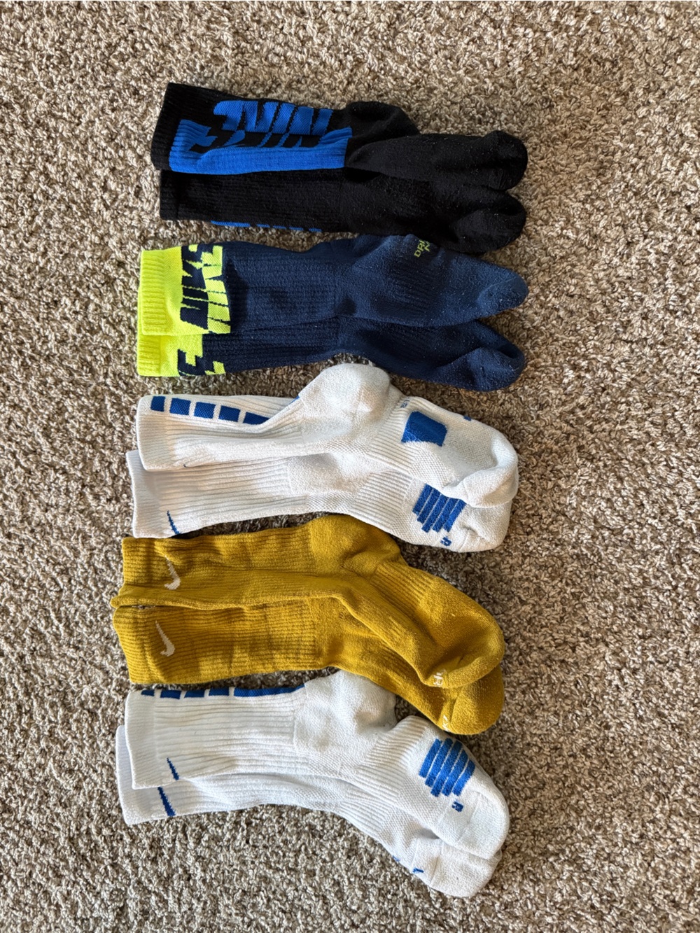 Big kids Nike crew socks